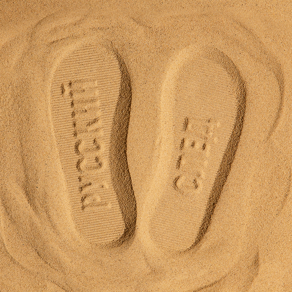 Russian Trail (RUS)   Flip-flops